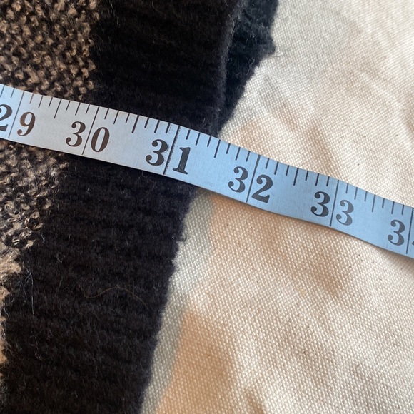 Black and Tan Cardigan - Picture 9 of 9